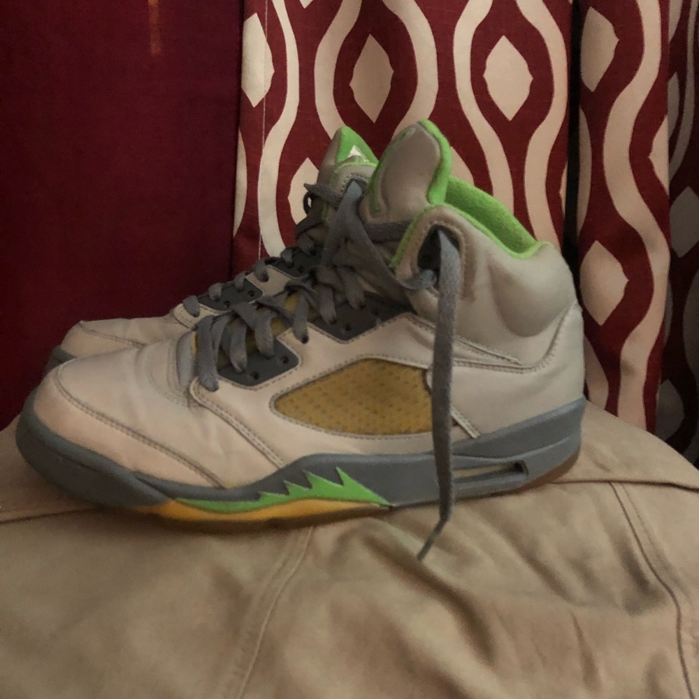 Air Jordan 5 , coffee bean released in 2006